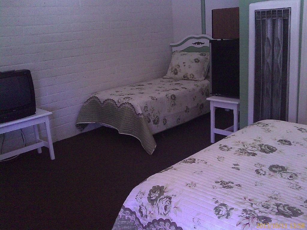 Ranch Motel Tehachapi Habitación foto